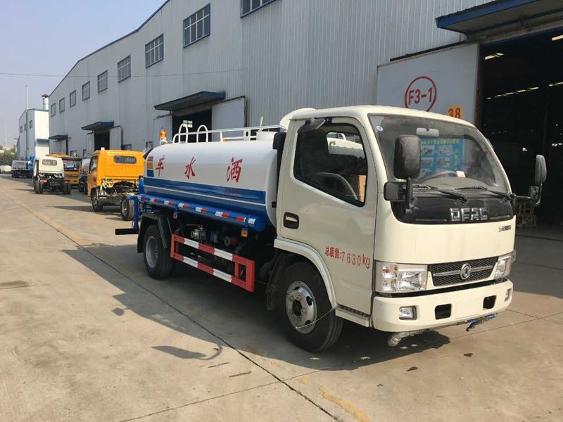 5����5�����|�L�������G����ˮ܇�DƬ