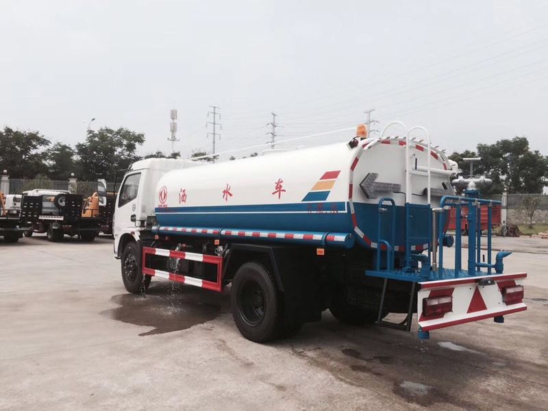 8����8�����|�L(f��ng)��������G����ˮ܇�DƬ