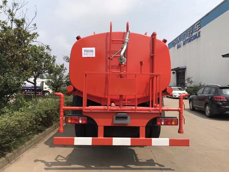 12����12�����|�L(f��ng)T3�G����ˮ܇�r��3