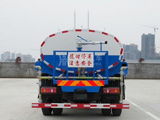 12����12�����|�L(f��ng)�����G����ˮ܇�S�҃r(ji��)��4