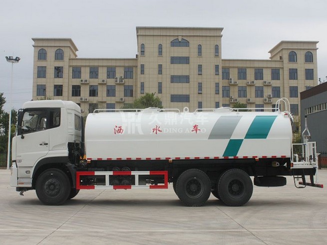 18���|�L(f��ng)�����G����ˮ܇�S�҃r(ji��)��3