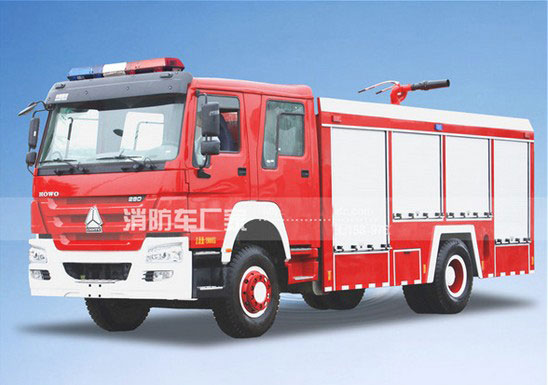 重汽豪沃8噸水罐消防車價格4
