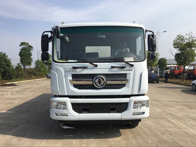 �|�L��ˮ܇�DƬ