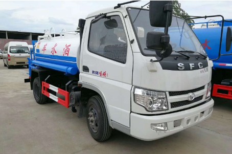 �r�L(f��ng)�L(f��ng)�3���{�ƞ�ˮ܇�DƬ