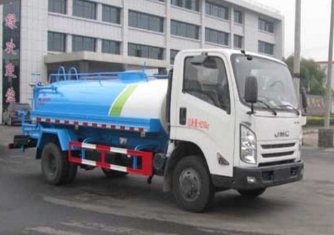 江鈴凱銳6噸綠化灑水車廠家價(jià)格3