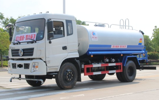 東風專用底盤12方灑水車高清圖片 東風專用底盤12方灑水車高清圖片