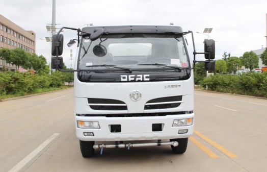 8方東風福瑞卡霧炮車(錫柴/云內發動機)高清圖片 8方東風福瑞卡霧炮車(錫柴/云內發動機)高清圖片