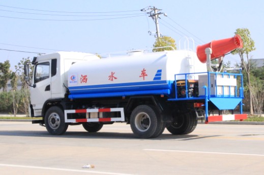 東風大運霧炮車高清圖片 東風大運霧炮車高清圖片