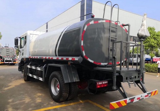 ��(gu��)��14���|�L(f��ng)������D9��ˮ܇�DƬ