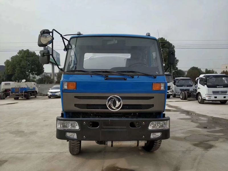 10-12���|�L(f��ng)145/153��ˮ܇�DƬ