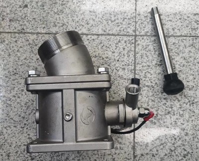 消防車電加熱出水口球閥多方位圖片 消防車電加熱出水口球閥多方位圖片