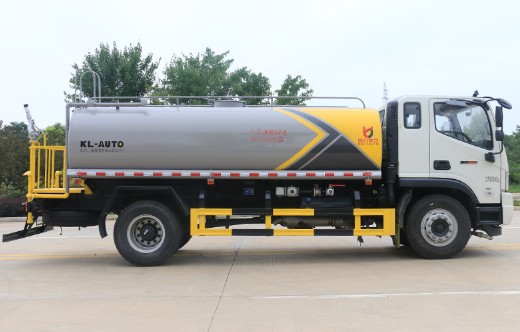 ��������r(sh��)�����I(l��ng)��12����ˮ܇