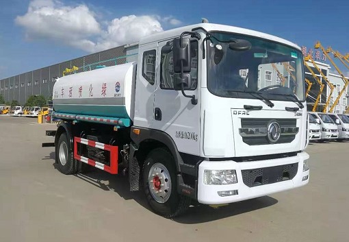湖北潤力16方東風(fēng)多利卡D9灑水車 湖北潤力16方東風(fēng)多利卡D9灑水車