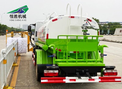 ��ˮ܇(ch��)���b�o(h��)����ϴ�O(sh��)��