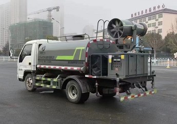 ��������С��֮��3�{(l��n)�ƞ�ˮ܇