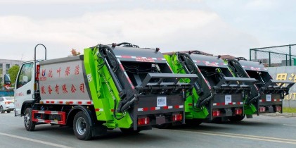 �P�R�{�Ɖ��s����܇