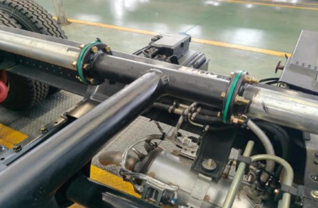 灑水車管道尺寸_灑水車主管道多粗_程力灑水車管道材質與工藝升級解析 灑水車管道尺寸_灑水車主管道多粗_程力灑水車管道材質與工藝升級解析